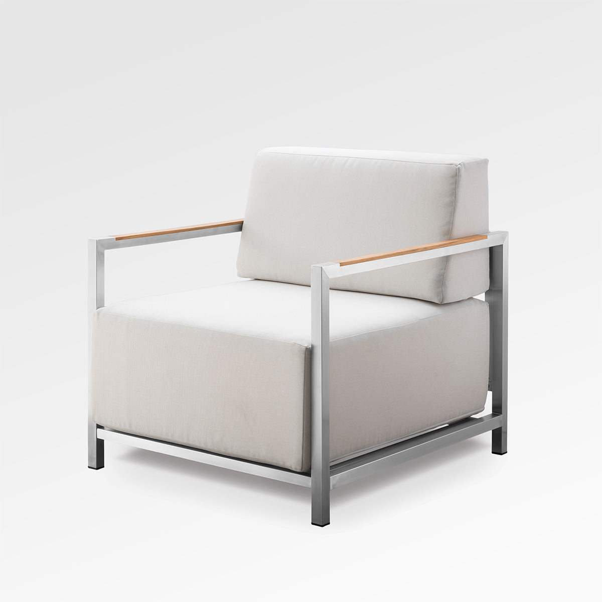 Acacia Lux Lounge Chair with Sunbrella® Cushions