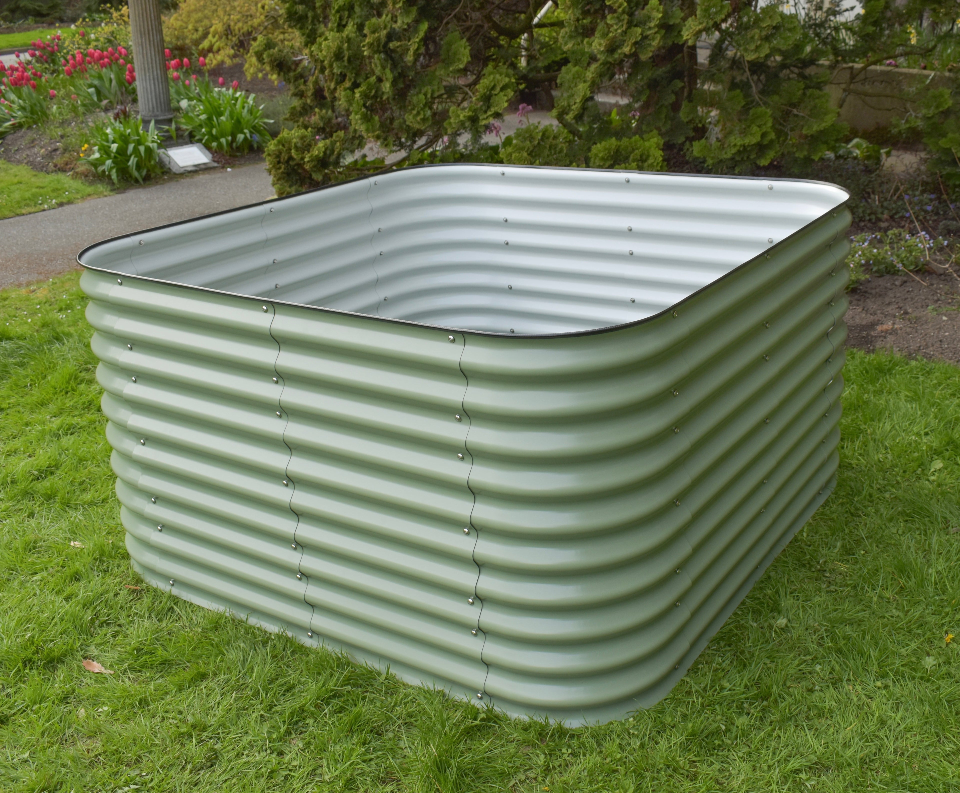 32" Tall Garden Bed Kit 9 in 1