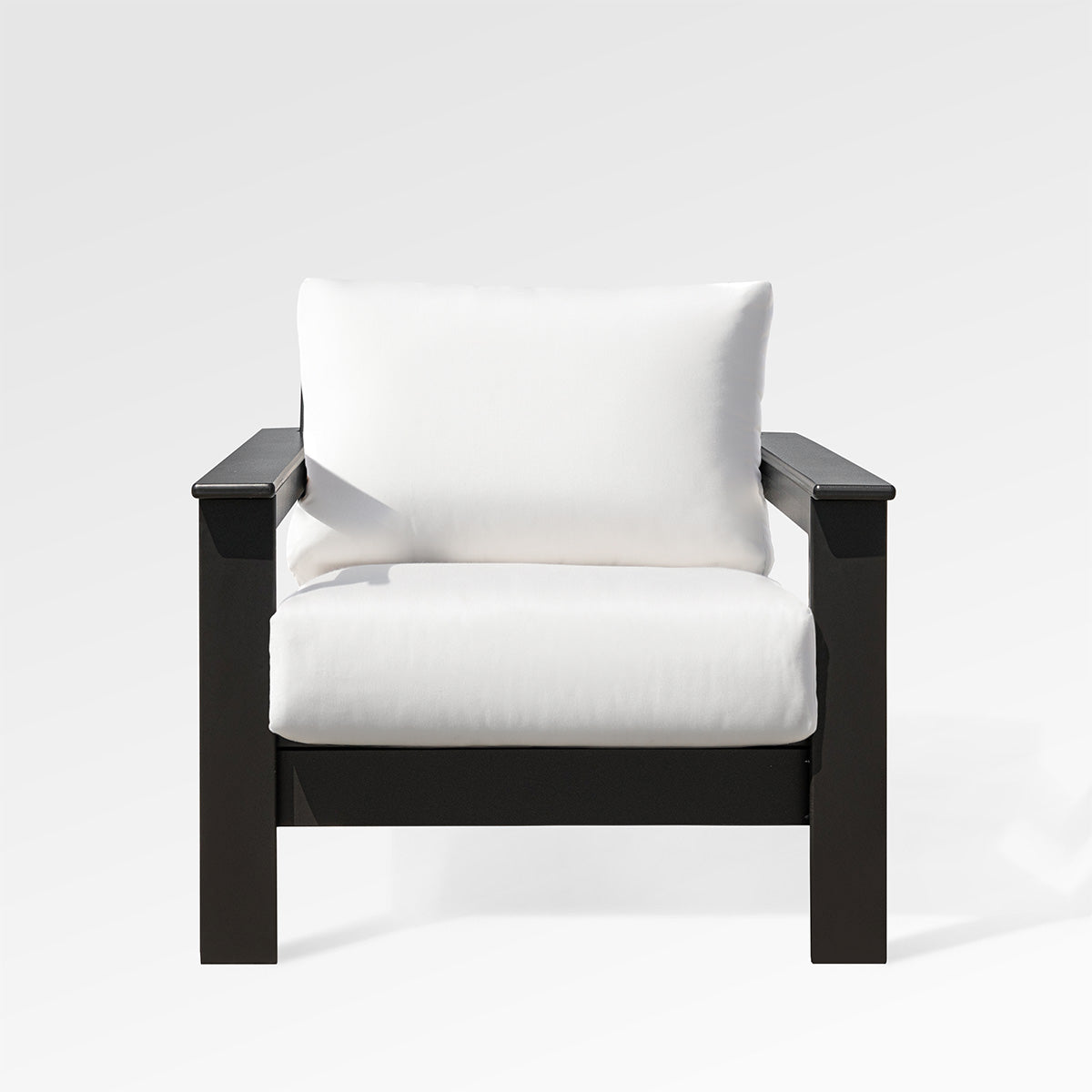 Hickory Lounge Chair with Sunbrella® Cushion