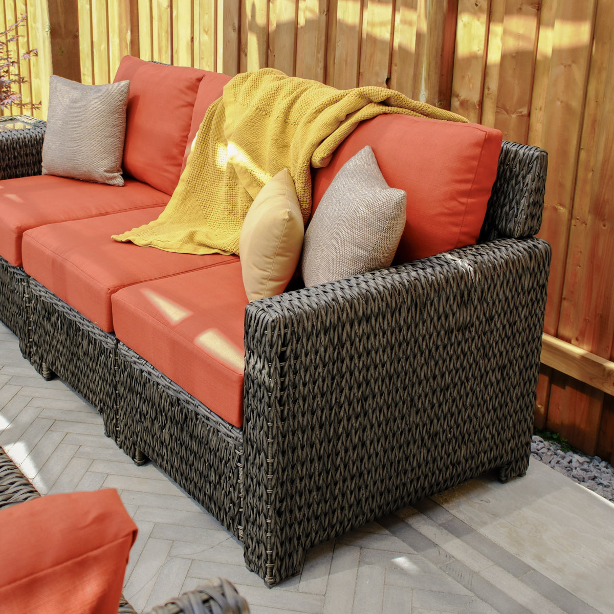 Laguna Point 4-Piece Wicker Outdoor Conversational Set